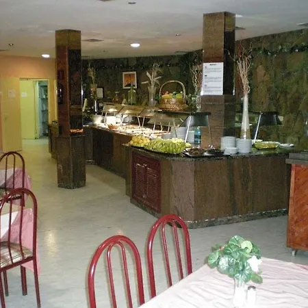 Oasis Club 2* Maspalomas (Gran Canaria)