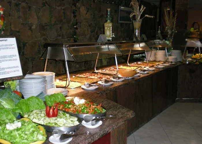 Hotel Oasis Club