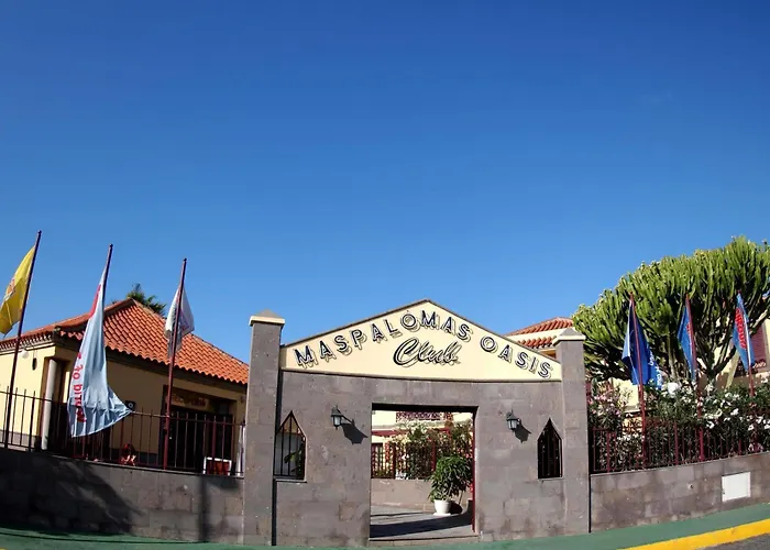 Hotel Oasis Club