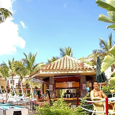 Otel Oasis Club