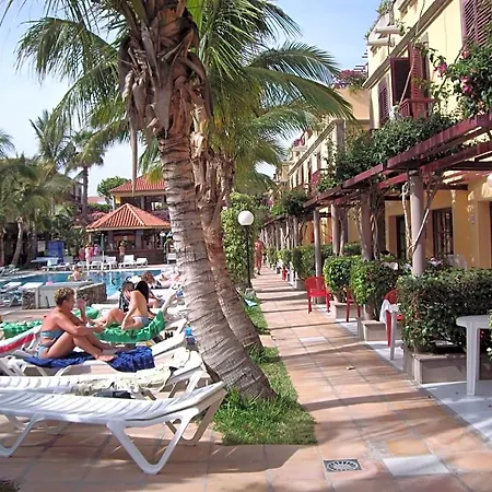 Otel Oasis Club 2*