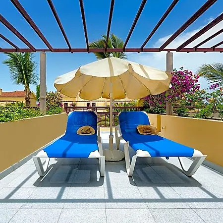 Oasis Club فندق ماسبالوماس
