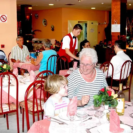 Maspalomas Oasis Club 2* Maspalomas (Gran Canaria)