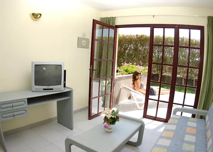 Oasis Club 2* Maspalomas (Gran Canaria)