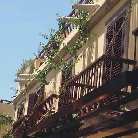 Oasis Club Hotel